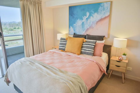 Heart Of The Sunny Coast - 2 Resort Pools, Gym NOW OPEN! Walk To Sunshine Plaza - ACT Tourism 3