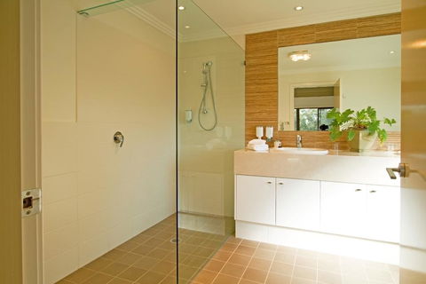 Hermitage Lodge - ACT Tourism 2