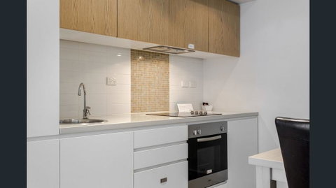 Hi 5 Star Luxury Adelaide City Apartment - ACT Tourism 1