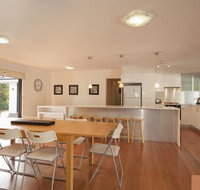 Hibiscus House - Sawtell NSW - ACT Tourism