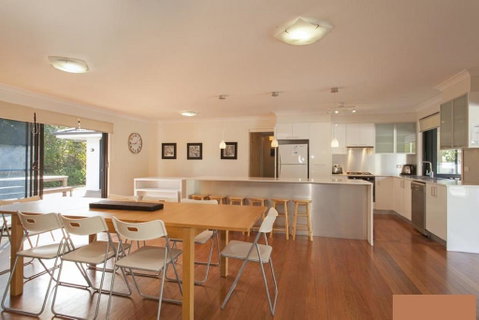 Hibiscus House - Sawtell, NSW - ACT Tourism 0