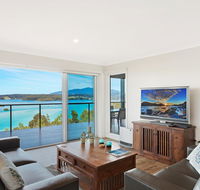 Hillcrest Views of Wagonga - ACT Tourism