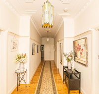 Hillside Cottage  Comfy Spacious Walk to CBD  Stannies - ACT Tourism