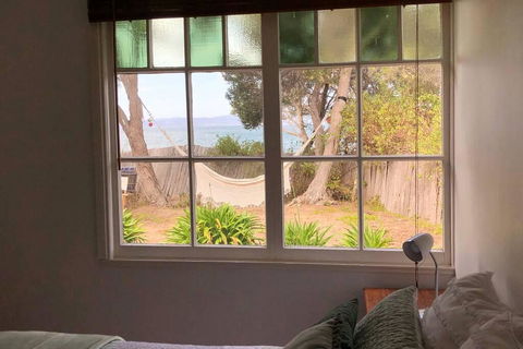 Hobart Beach Front Cottage - ACT Tourism 2