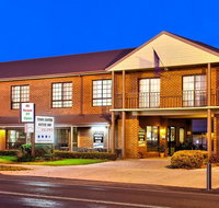 Holbrook Town Centre Motor Inn - ACT Tourism
