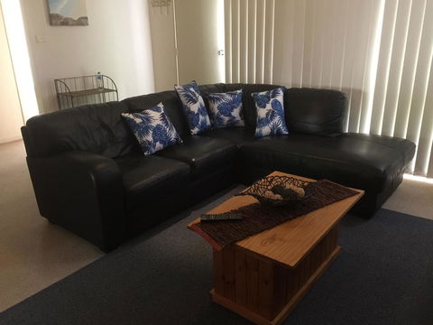 Holiday Home In The Heart Of Anglesea - ACT Tourism 2