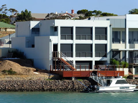 Holiday Vista Wallaroo - ACT Tourism 1