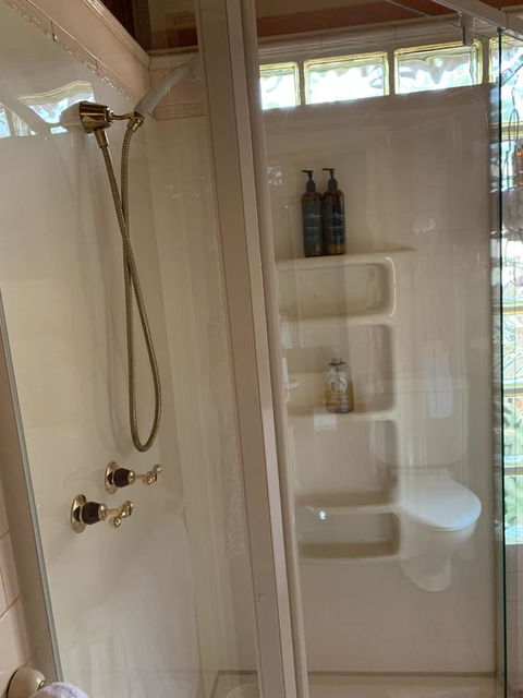 Holly Cottage - ACT Tourism 1