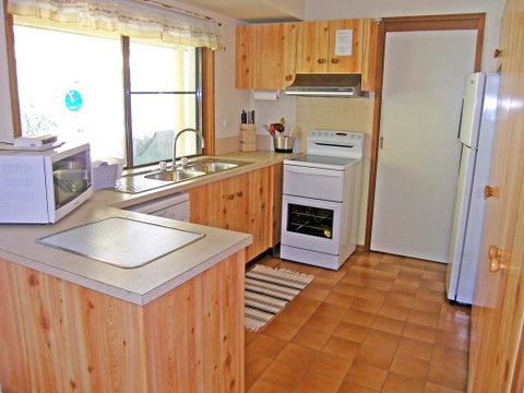Home Away @ Callala Bay - ACT Tourism 1