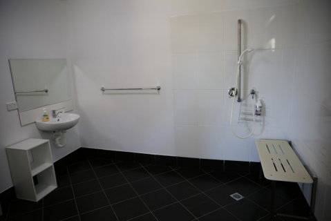 Honeybee - Country Accommodation - ACT Tourism 2
