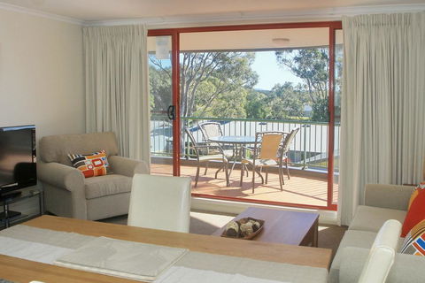 Horizons Golf Club, Unit 10, St Andrews - ACT Tourism 0
