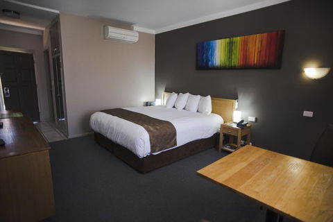 Hospitality Kalgoorlie, SureStay By Best Western - ACT Tourism 1