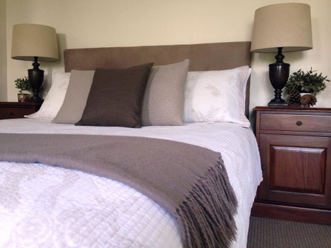 Jacaranda House Bed & Breakfast - ACT Tourism 1