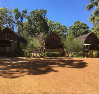Jarrah Glen Cabins - ACT Tourism