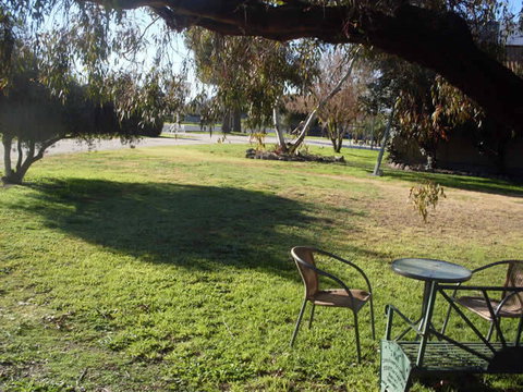 Jolly Swagman Motor Inn Holbrook - ACT Tourism 1