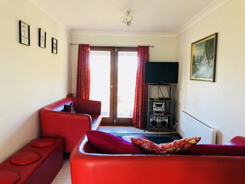 Josefinas - ACT Tourism 1