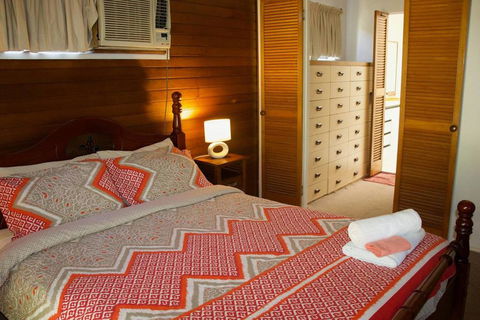 Junction Cottage - ACT Tourism 1