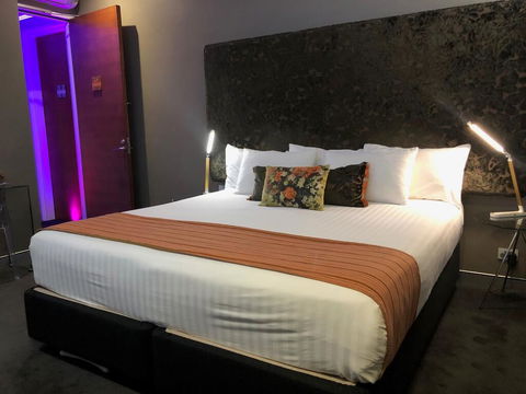 Junction Hotel - ACT Tourism 2