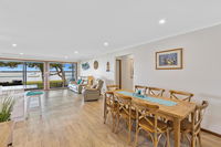 Book Summerland Point Accommodation Vacations ACT Tourism ACT Tourism