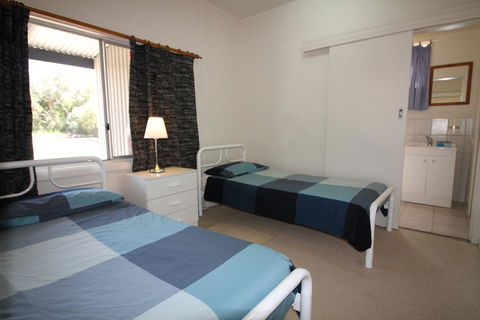 Kangaroo Island Coastal Villas - ACT Tourism 1