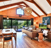 Kangaroo Valley Timber Cabin - ACT Tourism