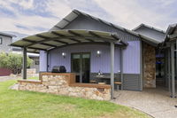 Kickenback Studio - Contemporary accommodation in the heart of Crackenback