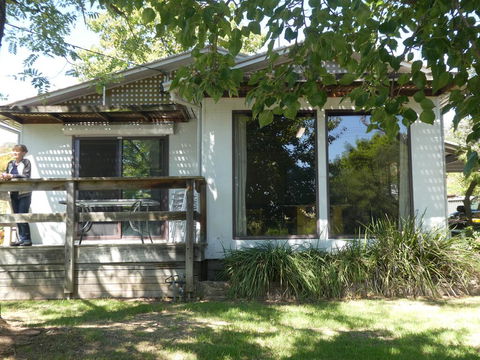 Kiewa View - ACT Tourism 0