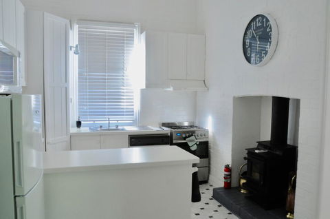 Kilparney House - ACT Tourism 1