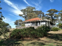 Book Kyneton Accommodation Vacations ACT Tourism ACT Tourism