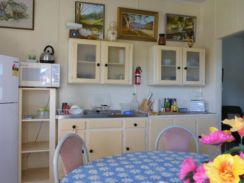 Kitches Cabin - ACT Tourism 2