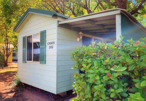 Knotts Crossing Resort - ACT Tourism 2