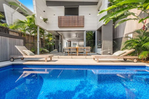 KoKo's Beach Houses 1 And 2 - ACT Tourism 1