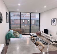 KOZYGURU WATERLOO KOZY 2 BED APT 10MIN TO CBD NWA005-2402 - ACT Tourism