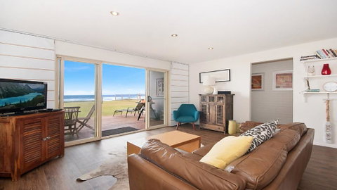 La Plage - Lennox Head - ACT Tourism 0