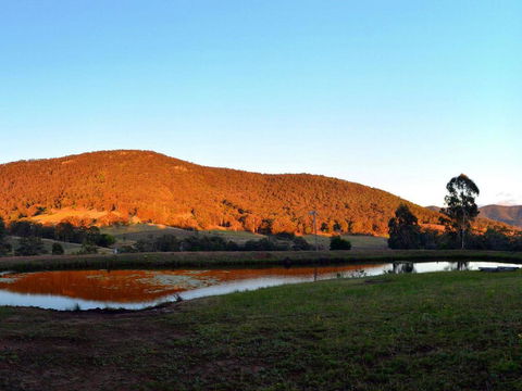 La Sila Homestead On Marrowbone - Cutest Cottage In The Hunter With Killer Views - ACT Tourism 1