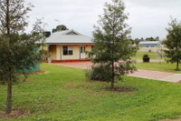 Book Sea Lake Accommodation Vacations ACT Tourism ACT Tourism
