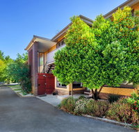 Lake Wendouree Luxury Apartments on Webster - ACT Tourism