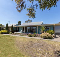 Lakeview - Waterviews on Newlands Arm - ACT Tourism