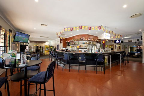Lamington Hotel Motel - Detached Motel - ACT Tourism 1