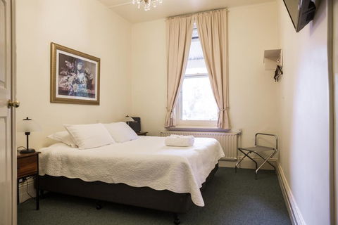 Lancefield Guest House - ACT Tourism 1
