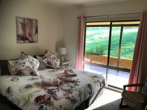 Laurel View Bed And Breakfast Retreat - ACT Tourism 2