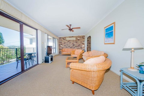 Lentara St 12 - Fingal Bay - ACT Tourism 3