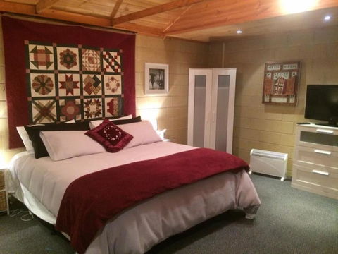 Lillicur Vineyard B&B - ACT Tourism 1