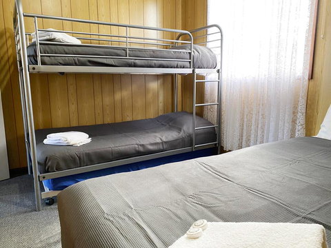 Limestone Coast Tourist Park - ACT Tourism 1