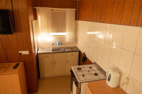 Limestone Cottage - ACT Tourism 3