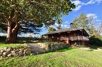 Book Linden Accommodation Vacations ACT Tourism ACT Tourism