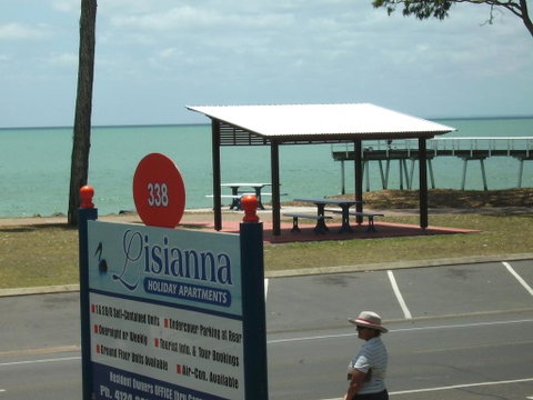Lisianna Apartments - ACT Tourism 0