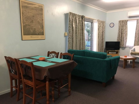 Lisianna Apartments - ACT Tourism 3