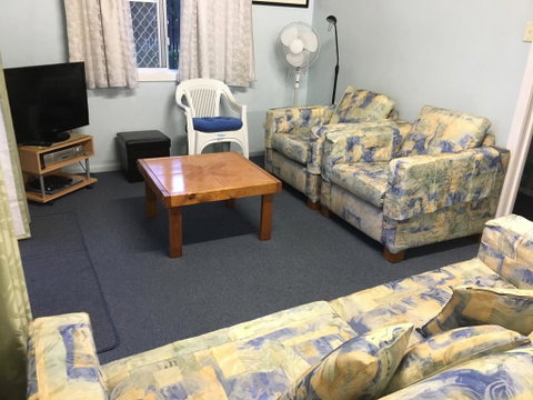 Lisianna Apartments - ACT Tourism 2