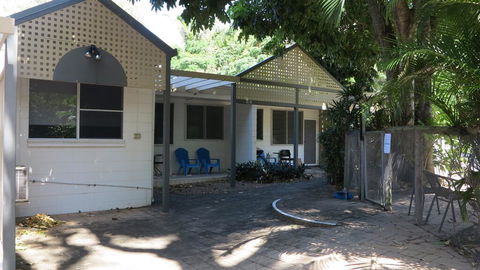 Loyang Apartments Unit 2 - ACT Tourism 0
